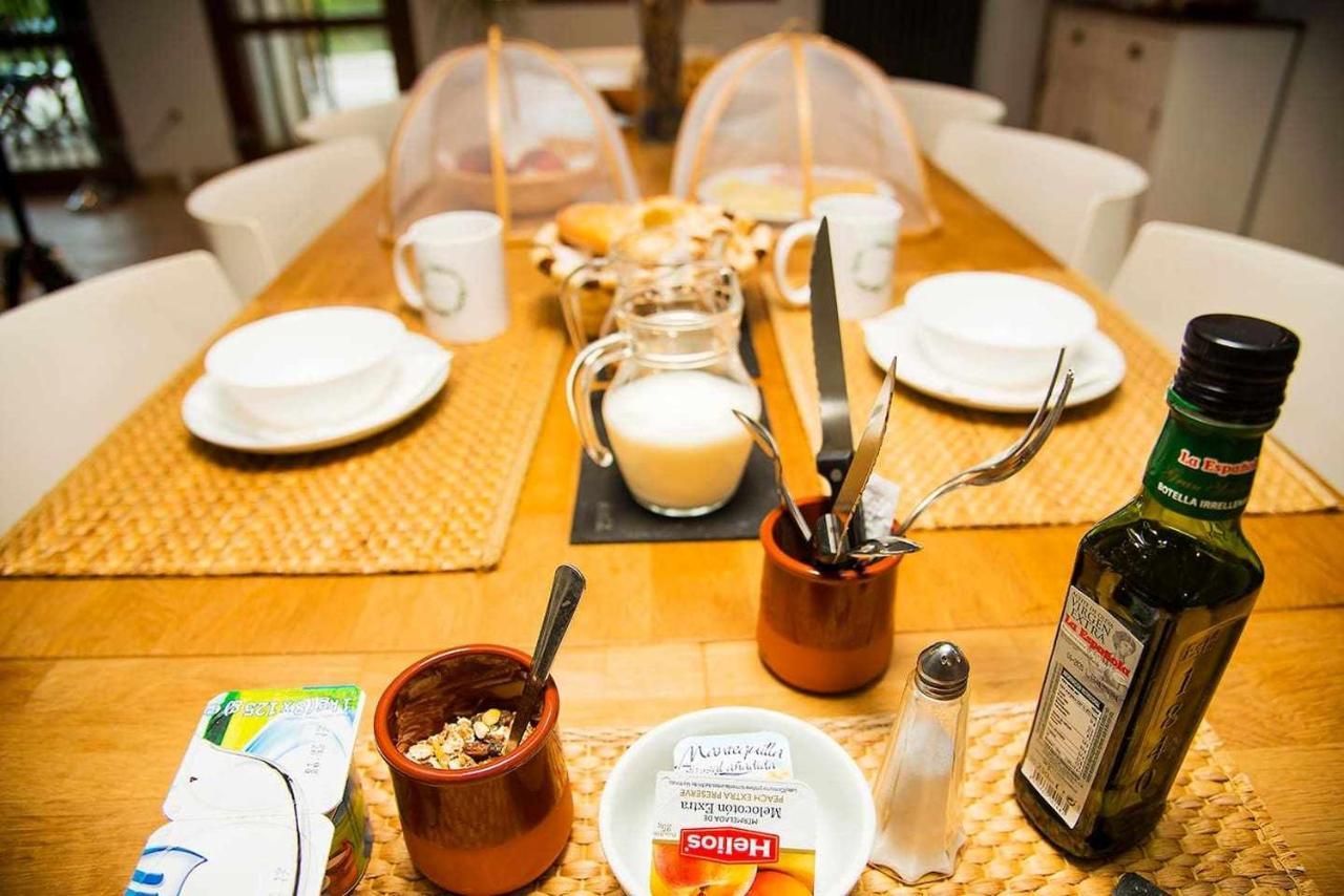 B&B Masia Aitona Vall d'Alba Экстерьер фото