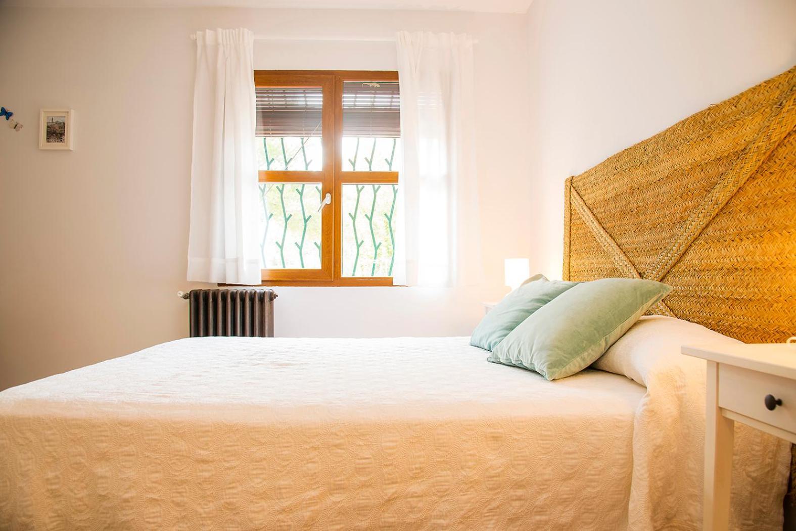 B&B Masia Aitona Vall d'Alba Экстерьер фото